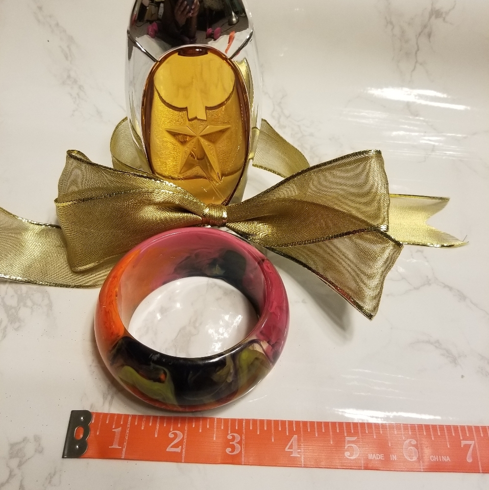Colorful Bangle Bracelet - Picture 3 of 3
